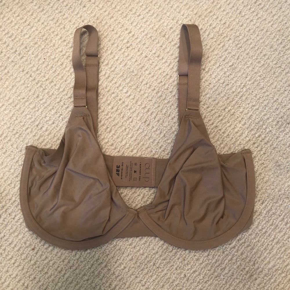 Cuup Triangle Bra 32F Black and Nude